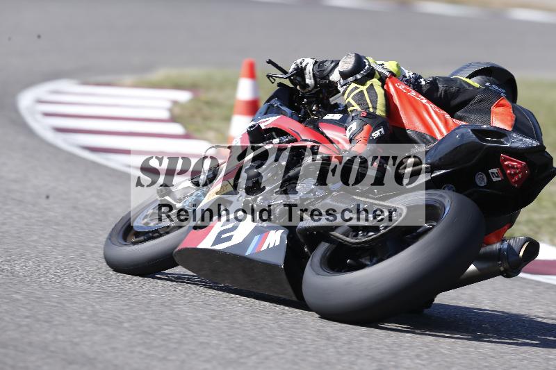 /Archiv-2025/49 26.08.2025 Cornu Master School ADR/rot-rouge/79